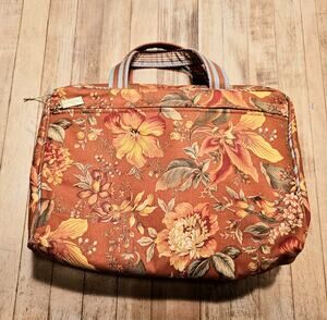 NEW NWT Once Upon A Rose Cosmetic Makeup Accessories Toiletry Bag Floral